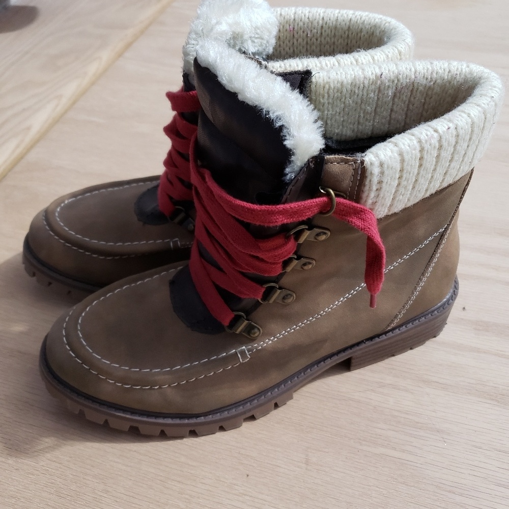 Winter boots